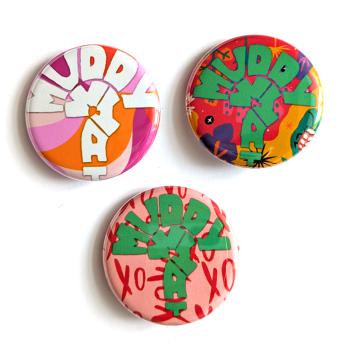 Button Trio Bunt 5 - Muddy What?
