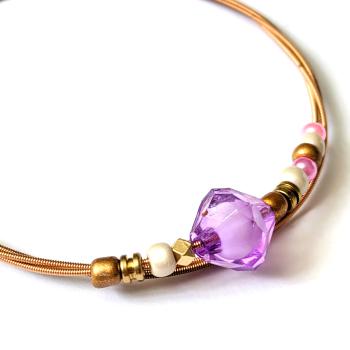 Armreif aus Gitarrensaite "purple haze"