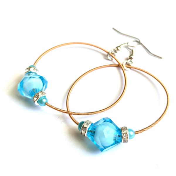 Ohrringe aus Gitarrensaite "blue light boogie"